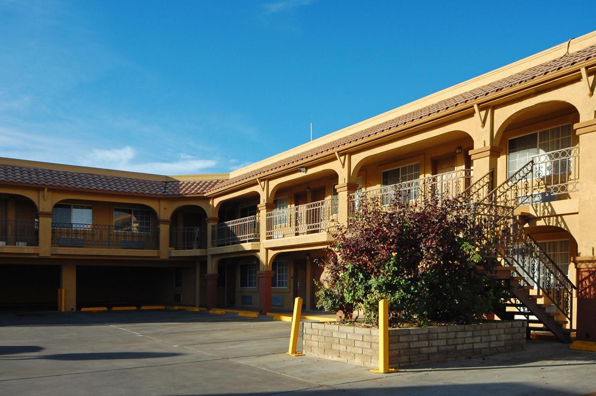Days Inn By Wyndham Bishop Buitenkant foto